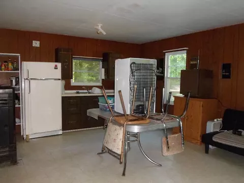 2124 N Mt Tom Road Mio Mi 48647 Rd, Mio, MI 48647 photo 3