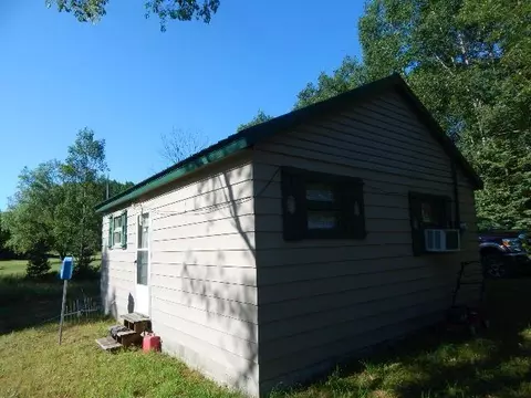 6515 Whitehouse Trl, Vanderbilt, MI 49795 photo 5