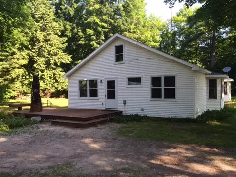 2303 N M-33 Hwy, Cheboygan, MI 49721 photo 3