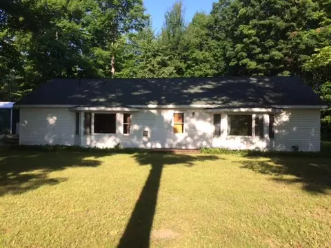 2303 N M-33 Hwy, Cheboygan, MI 49721 photo 2