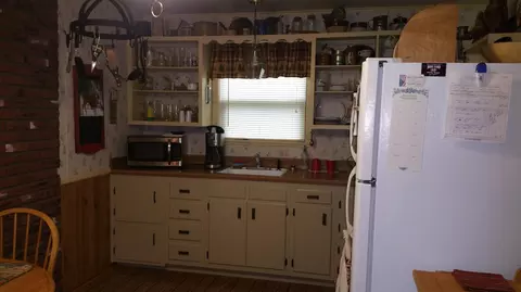 720 Algonquin Trl, Mio, MI 48647 photo 18