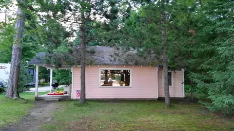 10195 Beech Terrace Grayling Mi 49738, Grayling, MI 49738 photo 13