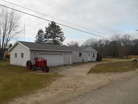 111 Barbara St, Grayling, MI 49738 photo 1