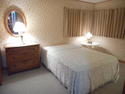 6452 Edgar St, Pellston, MI 49769 photo 9