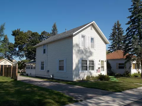223 N E St, Cheboygan, MI 49721 photo 22