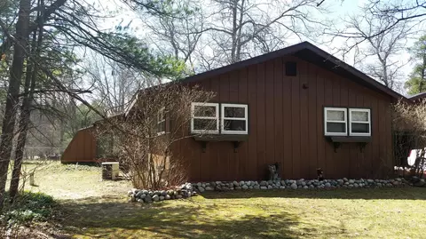 118 West Dr, Grayling, MI 49738 photo 2