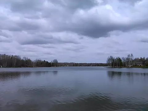15544 Lakeview Dr, Wolverine, MI 49799 photo 19