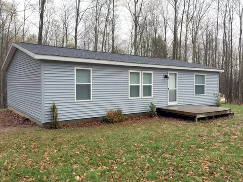 3753 Mcmichael Rd, Alanson, MI 49706 photo 1
