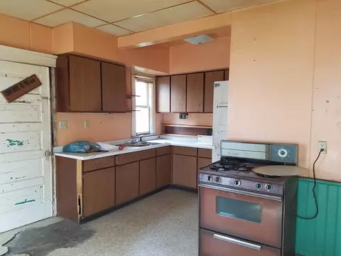 403 N Bailey, Cheboygan, MI 49721 photo 11