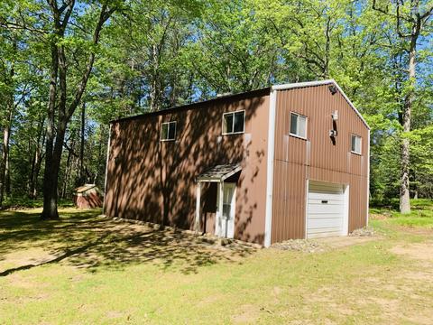 6547 Overhill Dr, Roscommon, MI 48653 photo 2