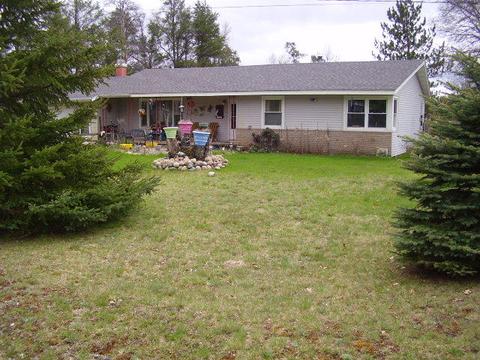 1150 Summit Dr, Mio, MI 48647 photo 2
