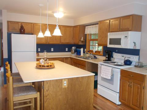 4055 Tee Lake Road Lewiston Mi 49756 Rd, Lewiston, MI 49756 photo 2