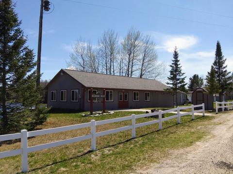 15568 Valley Dr, Wolverine, MI 49799 photo 5