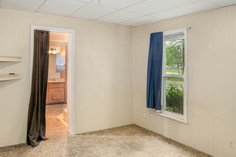 405 Spruce St, Grayling, MI 49738 photo 6