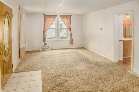405 Spruce St, Grayling, MI 49738 photo 5