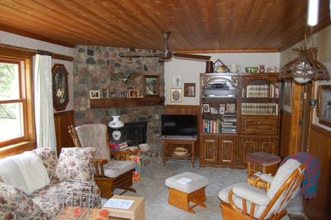 7470 Spring St, Alanson, MI 49706 photo 8