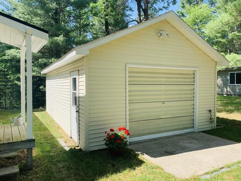 1886 Springvale Dr, Grayling, MI 49738 photo 5