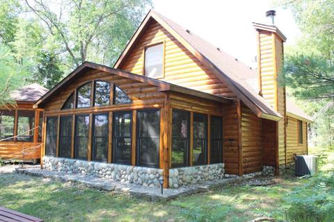 393 S Mcmasters Bridge Rd, Grayling, MI 49738 photo 2