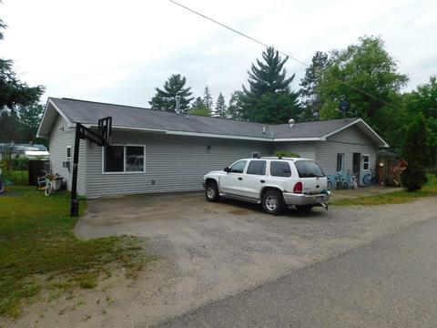 703 5th St, Mio, MI 48647 photo 1