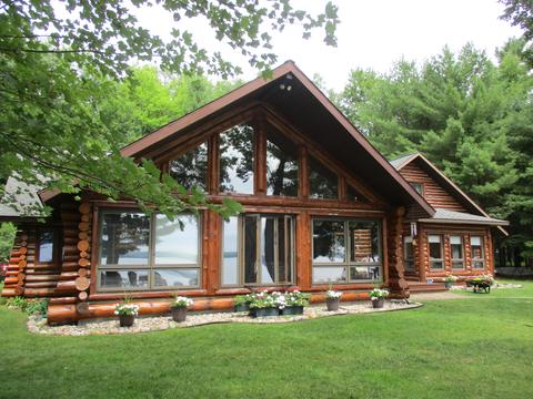 1365 Falcon Ave, Grayling, MI 49738 photo 2