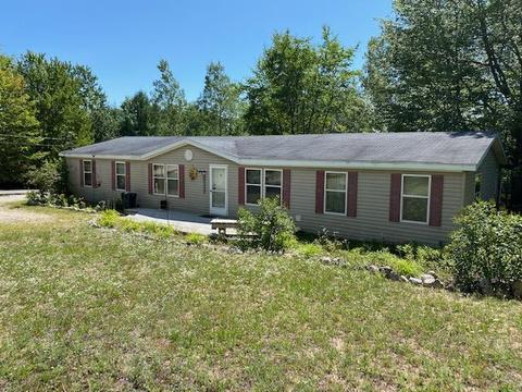 5448 Powers Rd, Alanson, MI 49706 photo 1
