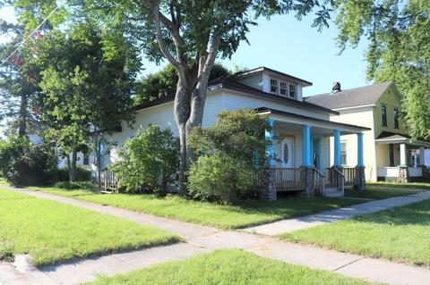 128 N E Street Cheboygan Mi 49721 St, Cheboygan, MI 49721 photo 2
