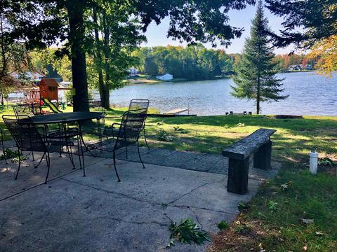 15966 Lakeview Dr, Wolverine, MI 49799 photo 2