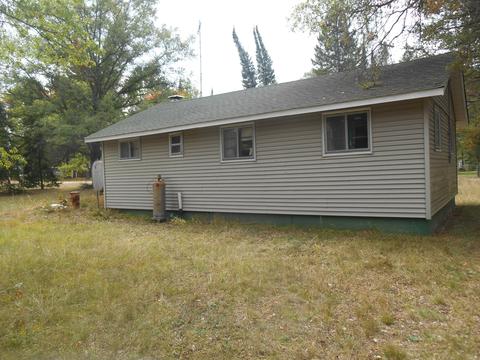 308 Lynn, Mio, MI 48647 photo 2