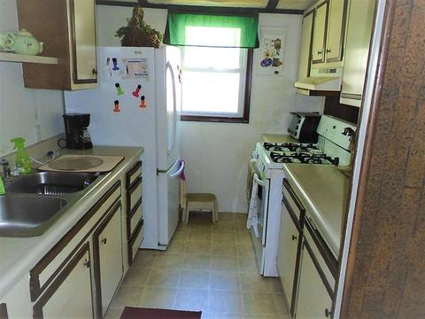 311 E 10th St, Mio, MI 48647 photo 4