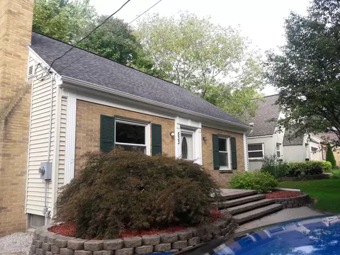 533 Kipling Blvd, Lansing, MI 48912 photo 1