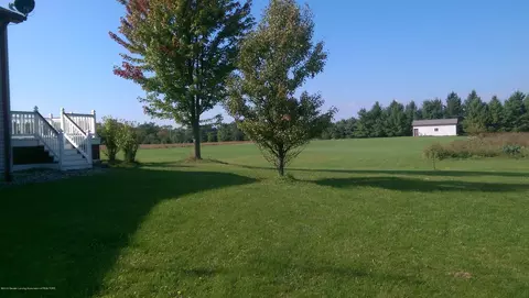 13800 Upton, Bath, MI 48808 photo 14