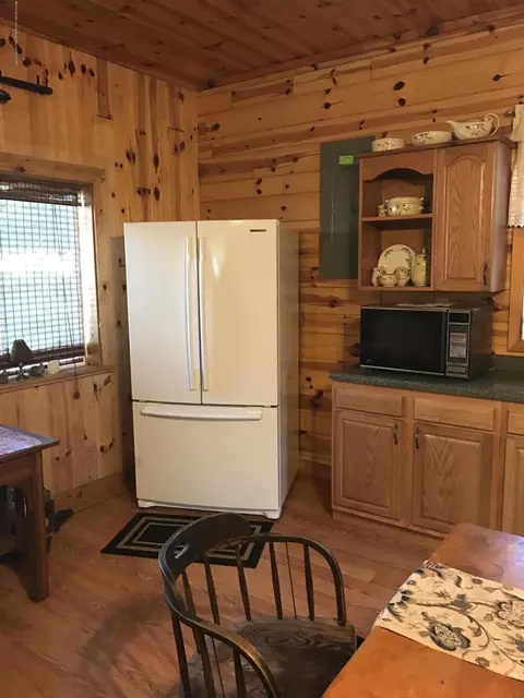 227 N Garfield St, Maple Rapids, MI 48853 photo 5