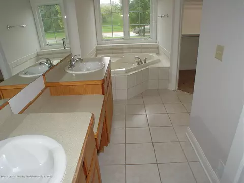 3014 Belgian Dr, Lansing, MI 48906 photo 45