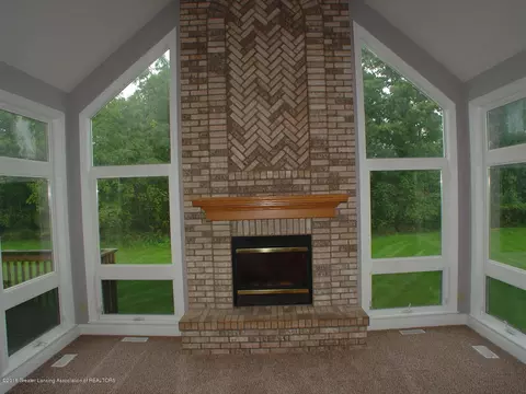 3014 Belgian Dr, Lansing, MI 48906 photo 10