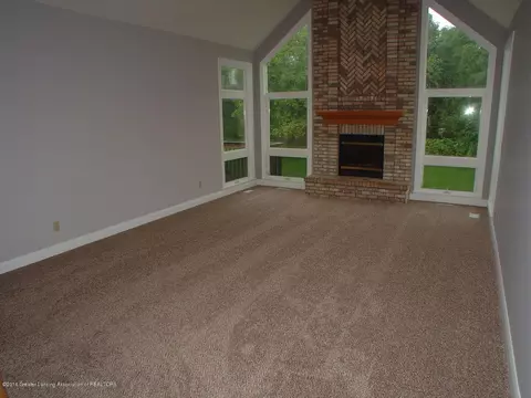 3014 Belgian Dr, Lansing, MI 48906 photo 8