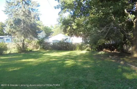 3818 Wainwright Ave, Lansing, MI 48911 photo 11