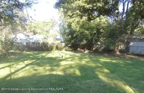 3818 Wainwright Ave, Lansing, MI 48911 photo 9