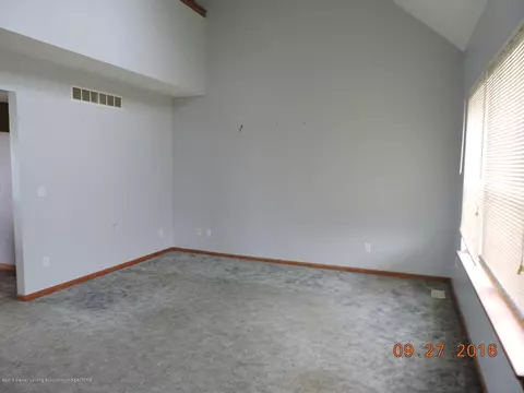 1950 E Colony Rd, Saint Johns, MI 48879 photo 4