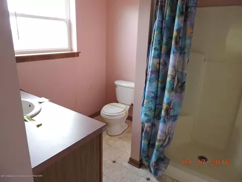 1950 E Colony Rd, Saint Johns, MI 48879 photo 13