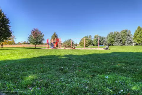 820 Andover Dr, Dewitt, MI 48820 photo 18