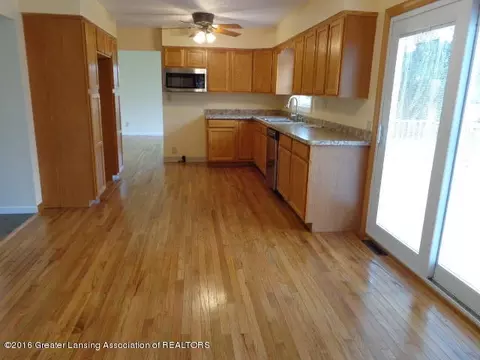 5145 W Herbison Rd, Dewitt, MI 48820 photo 7