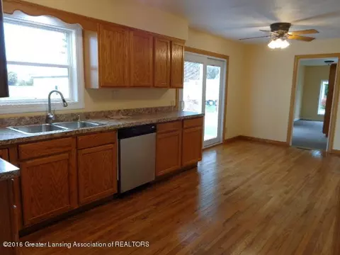 5145 W Herbison Rd, Dewitt, MI 48820 photo 6