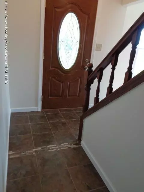 5145 W Herbison Rd, Dewitt, MI 48820 photo 2