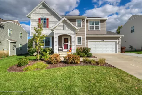 1091 Oakwood Dr, Dewitt, MI 48820 photo 1