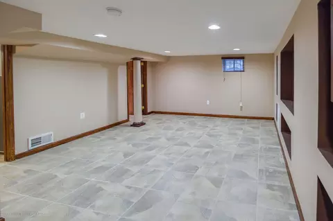 824 E Genesee St, Lansing, MI 48912 photo 14