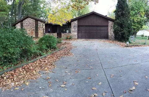 500 W Geneva Dr, Dewitt, MI 48820 photo 1