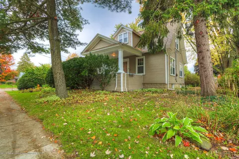 4635 Holt Rd, Holt, MI 48842 photo 2