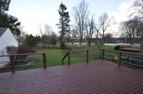 2311 E Libbie, Lansing, MI 48917 photo 21