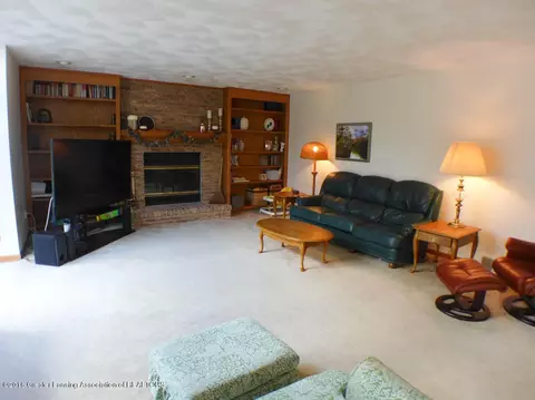 111 Rivergate Ln, Dewitt, MI 48820 photo 8