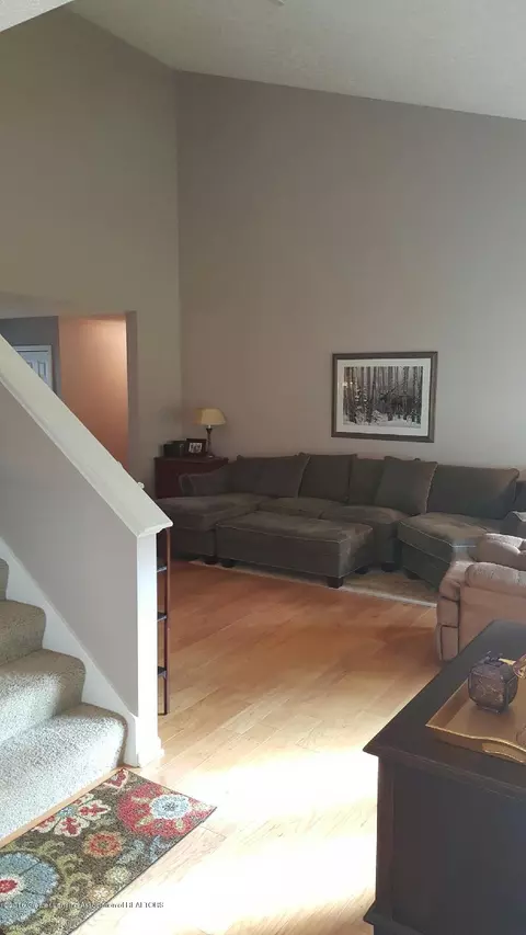 3892 Danbridge Dr, Lansing, MI 48906 photo 11